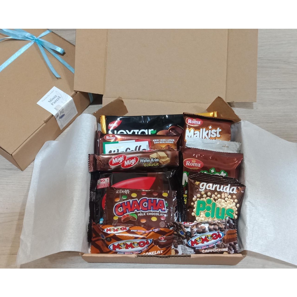 

Snack Hampers Coklat / Bingkisan Snack Serba Coklat