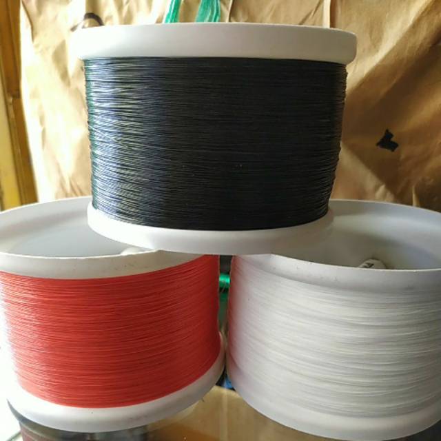 Golongan Paralon isi kenur sangat panjang untuk layangan kecil