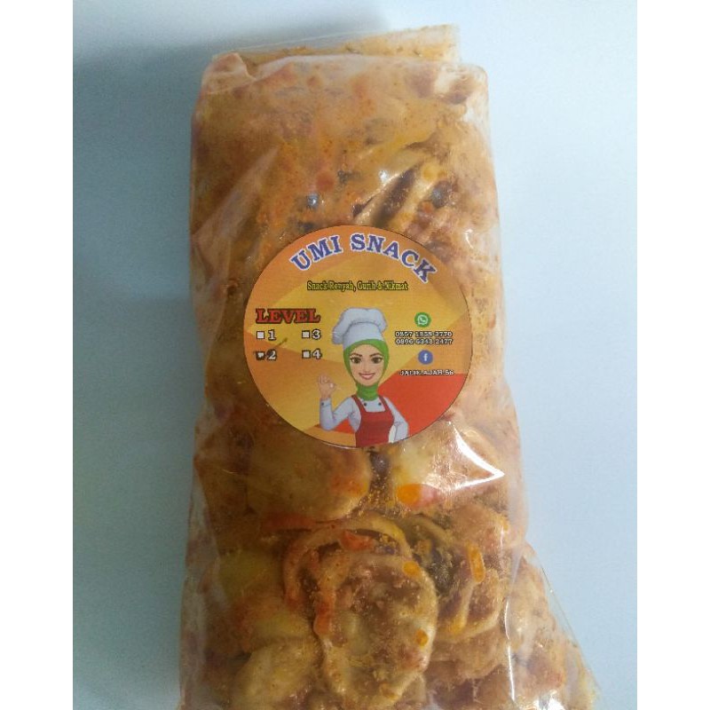 

cemilan kerupuk seblak kacang Rasa Pedas 1000gr