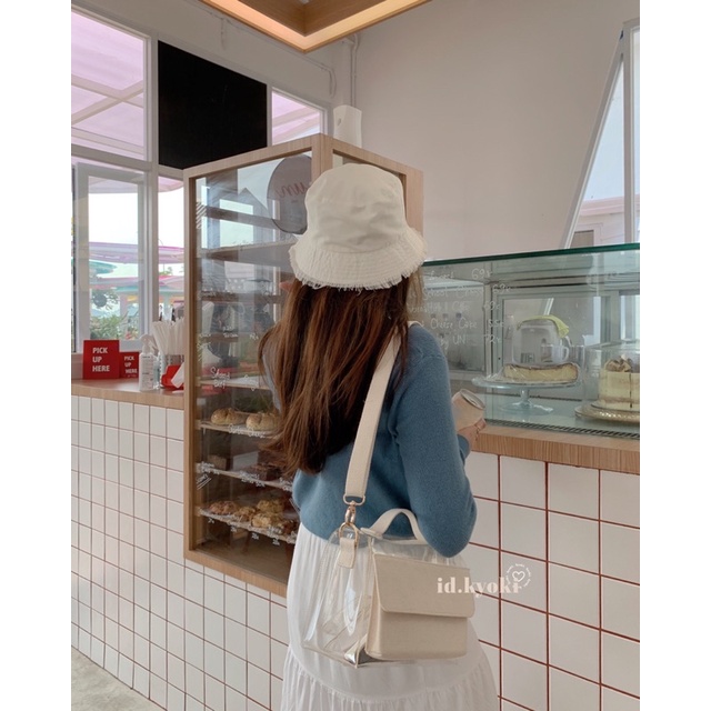 Haneul Sling PVC Bag