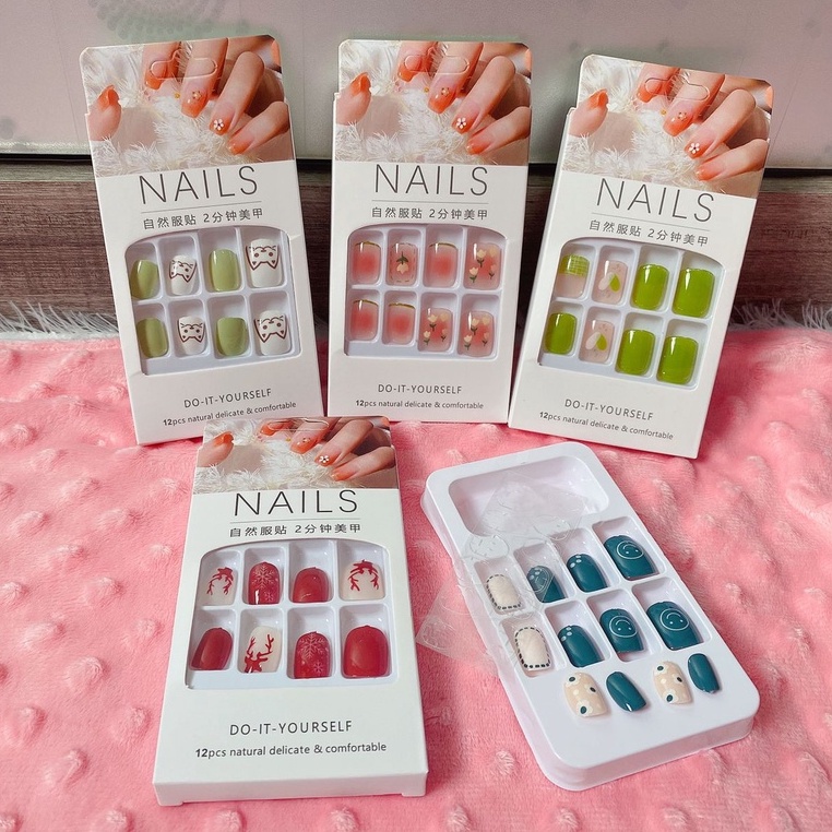 KUKU PALSU ANEKA MOTIF DAN WARNA PERBOX ISI 12 Kuku Palsu FREE LEM Motif Kartun Fake Nail Karakter Manicure Nail Stickers Wedding Pengantin Murah Import