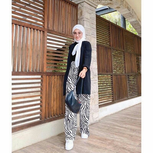 CELANA KULOT RAYON BALI MOTIF ZEBRA