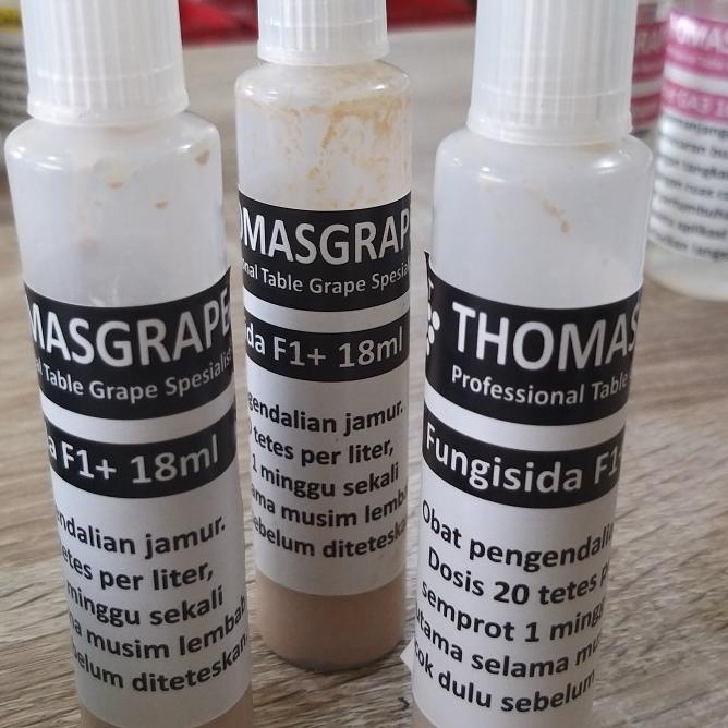 }}}}}}] Fungisida F1 tanaman anggur dr Thomasgrape 18ml