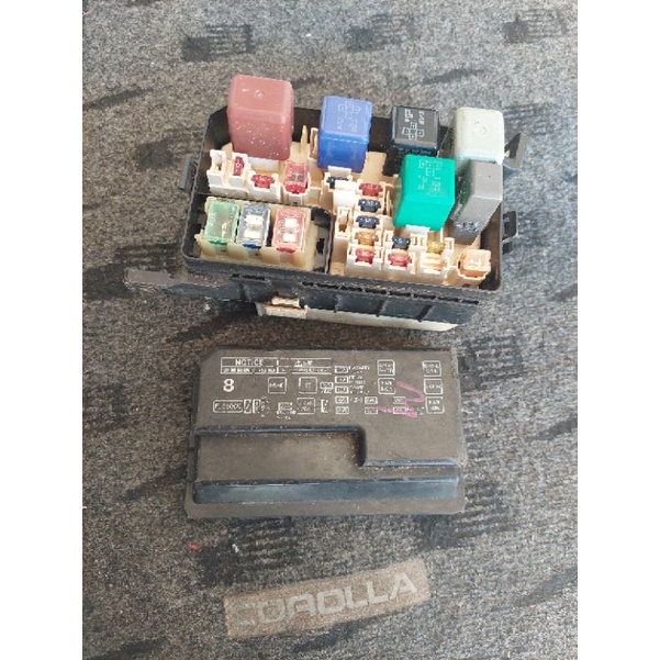 FUSE BOX SKRING SIKRING TOYOTA COROLLA ALL NEW RELAY BOX FUSE TOYOTA COROLLA ALL NEW AE111 1.6CC