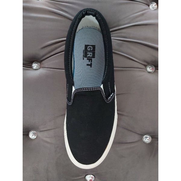 sepatu slip on gearfourth