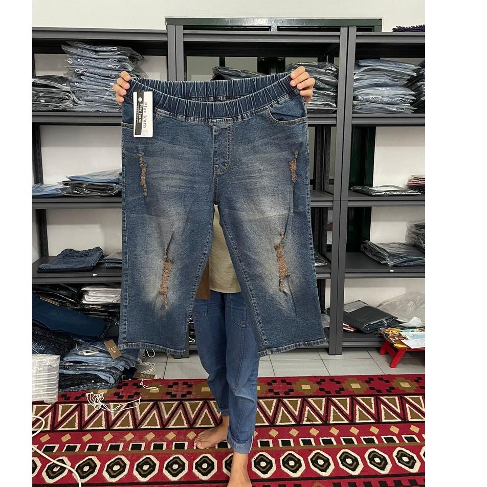LANGSUNG ATC.. Celana Wanita 7/8 Jeans Sobek Jumbo Celana Wanita 7/8 Whisker Ripped Jumbo
