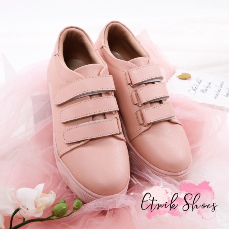 Sepatu wanita SNEAKER WANITA ORIGINAL ETNIKSHOES ARABELLE