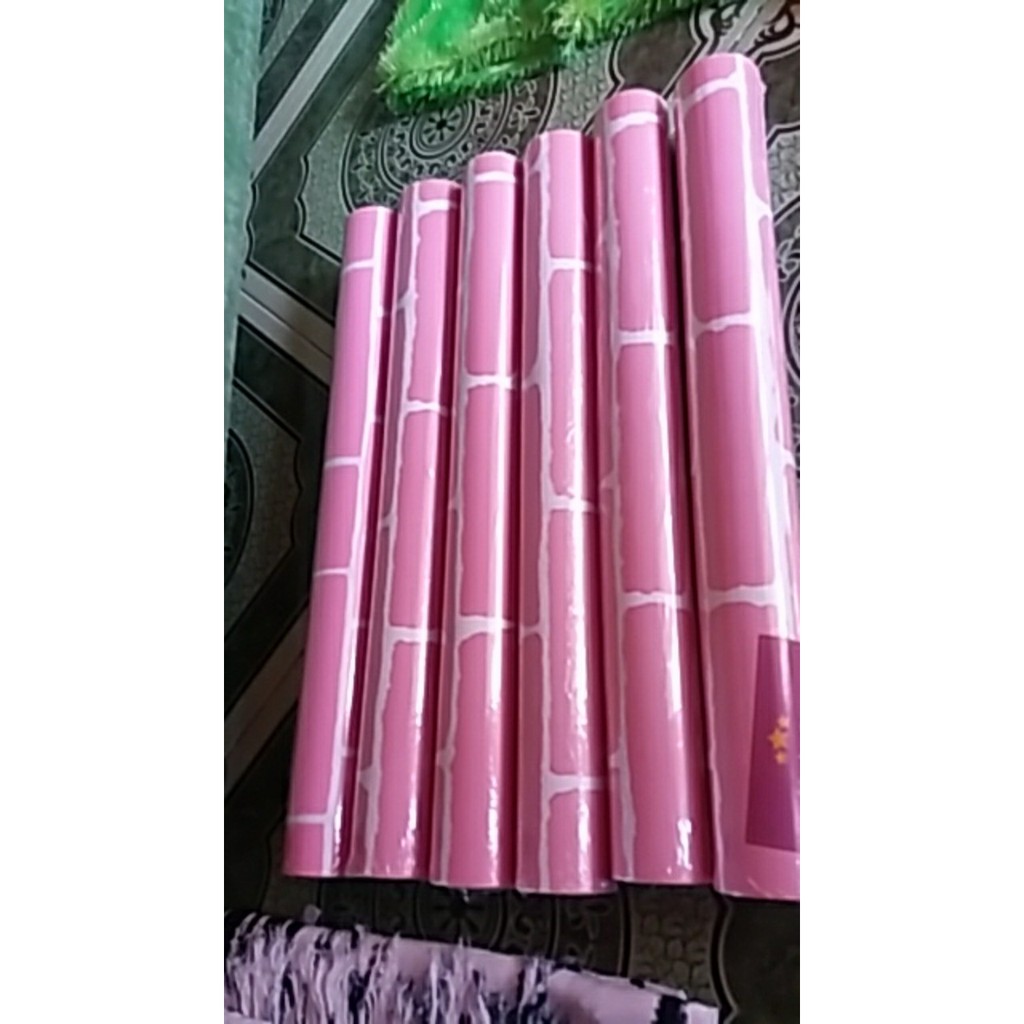 Motif Bata Pink / Wallpaper Stiker Dinding / 45 CM x 10 Meter Bahan PVC Anti Air