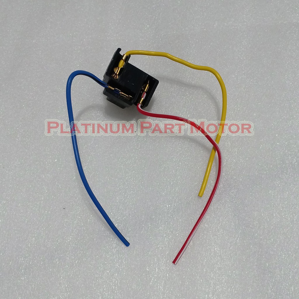 Soket Socket Konektor Fitting Lampu  H4 HS1 -- CBR Old - CB 150 R - Scoopy - Vixion - Byson