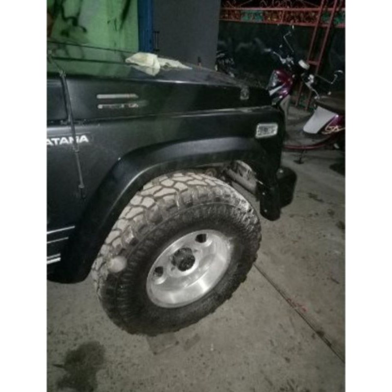 over fender Suzuki katana model polos