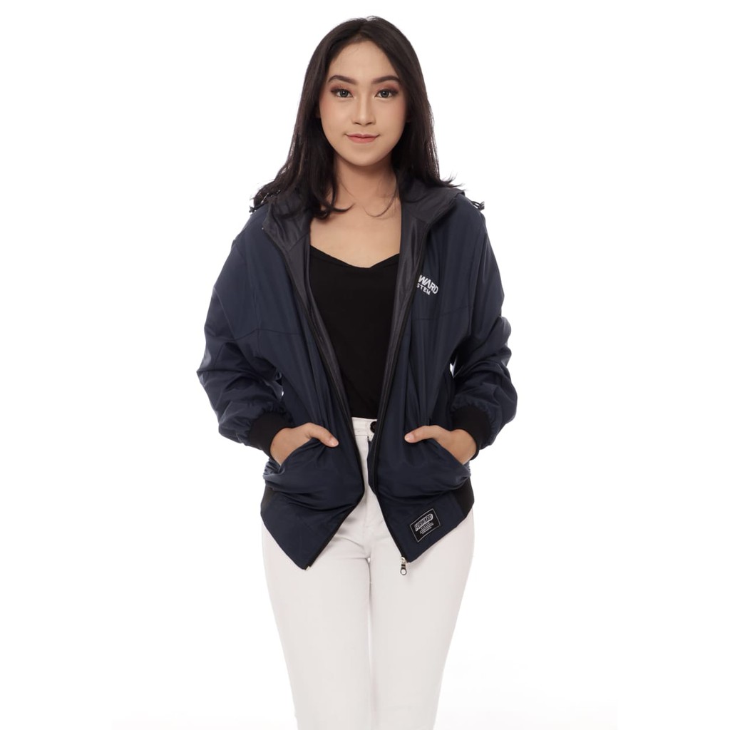 Jaket Parasut Wanita Sporty Casual