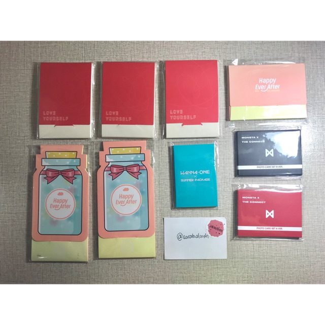 BTS MONSTA X WANNA ONE PHOTOCARD ENVELOPE