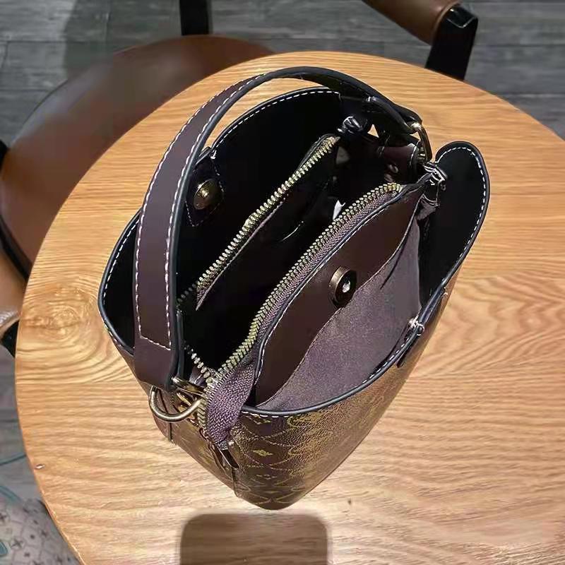 201675 Handbag Cewek Tas Selempang Wanita Import Slingbag Cewe Impor (1 KG MUAT 2) BQ3383 CR7677