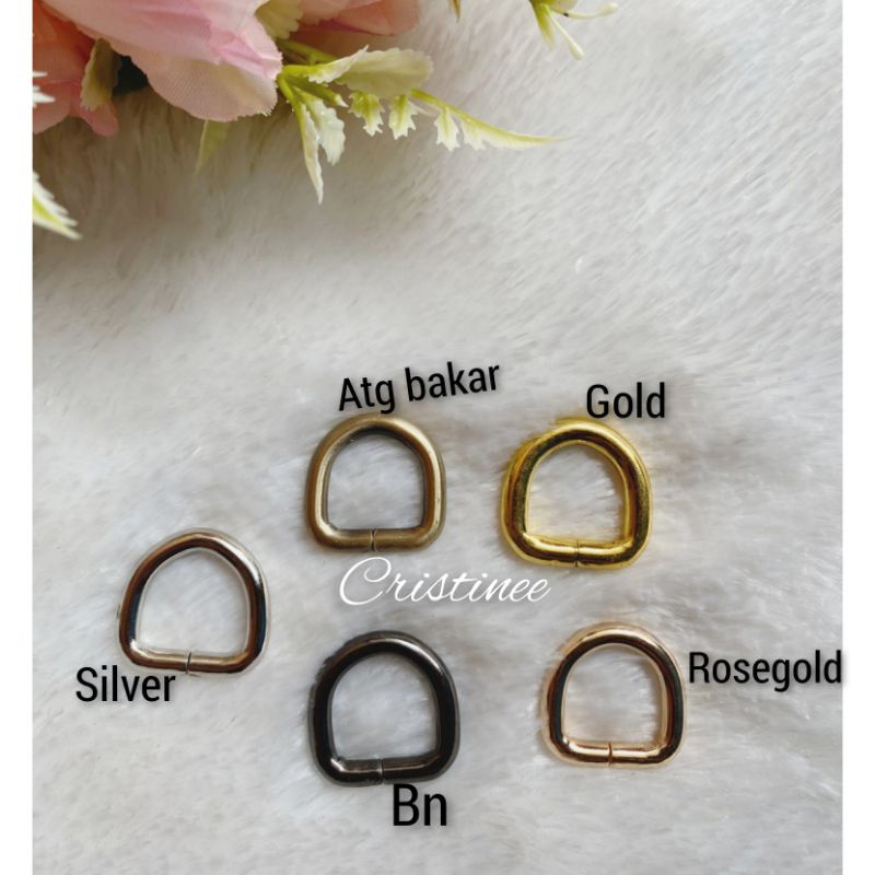 Ring D ukuran 1.6cm ( 12pcs)