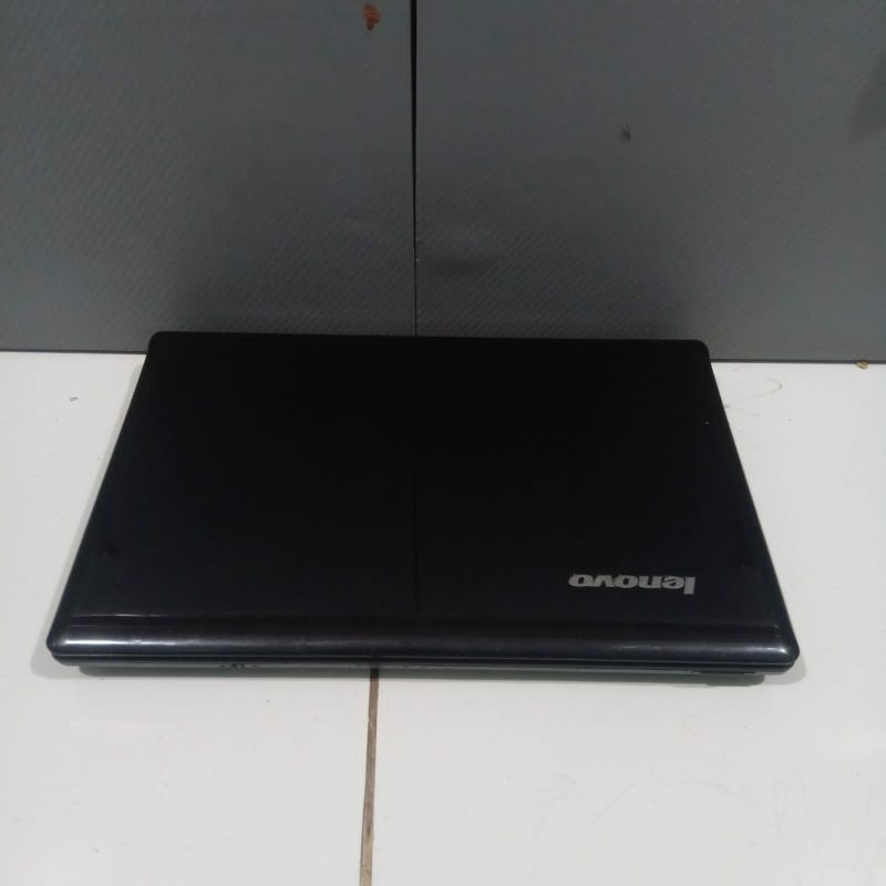 Laptop Lenovo G470 intel Cor i3 Ram 4GB HDD 320GB Layar 14 inch Windows 10 Mulus siap pakai