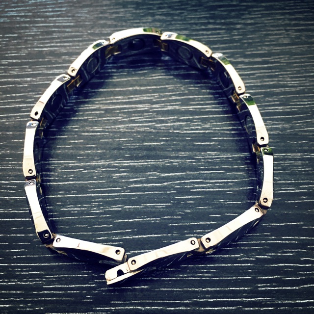 Gelang Magnet Terapi Kesehatan Fashion Cool