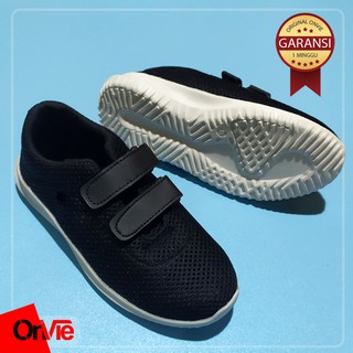 Onvie Sepatu  Anak  Sneakers Kets  Sekolah  Formal Hitam 