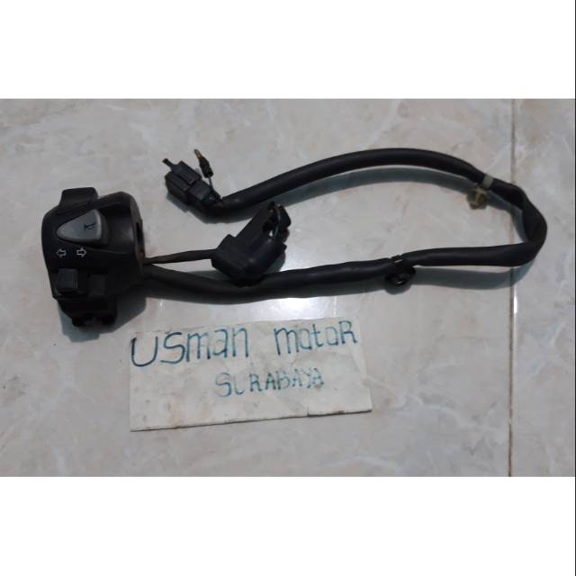 Holder saklar kiri CBR150R lokal original