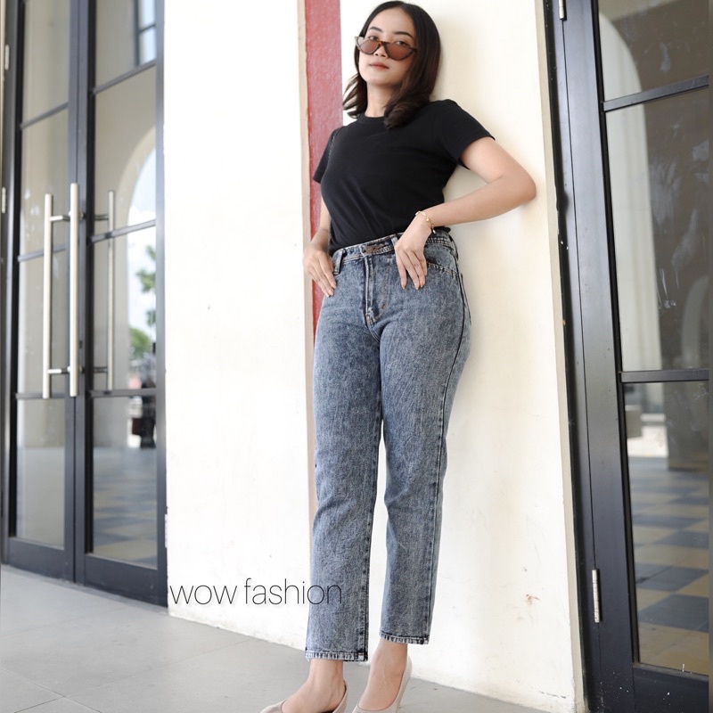 WOW-Ghaf-Snow Diev Jeans-Celana Highwaist Wanita