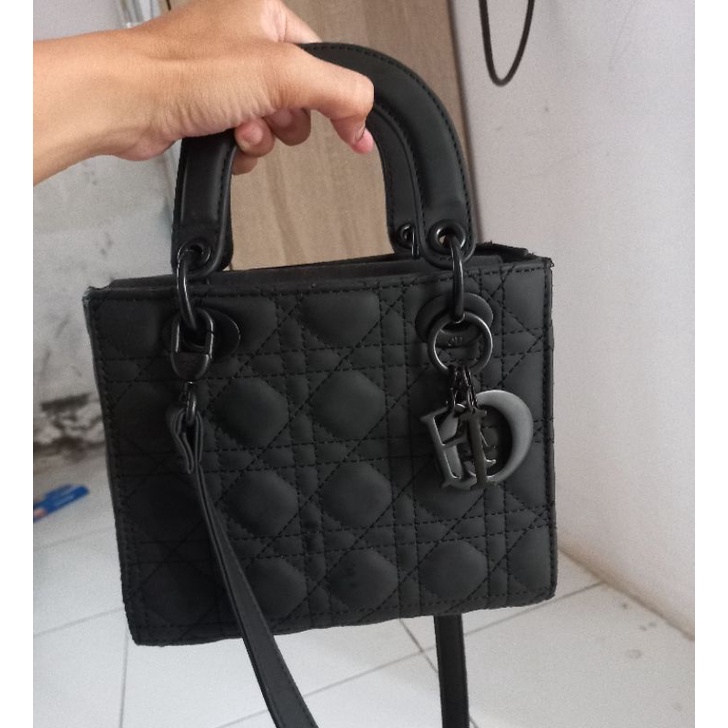 tas dior lady matte
