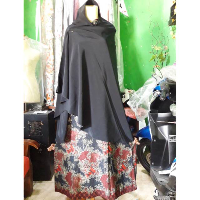 set gamis plus cadar. bahan wolfis.new bukan preloved. 145k