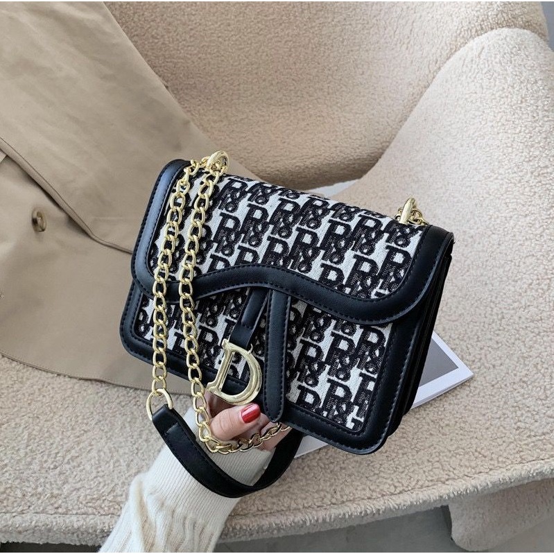 JK U4499 1KG MUAT 2PCS TAS SELEMPANG WANITA FASHION IMPORT SADDLE BAG  883 Y5889 Z3802 E6880 T3068