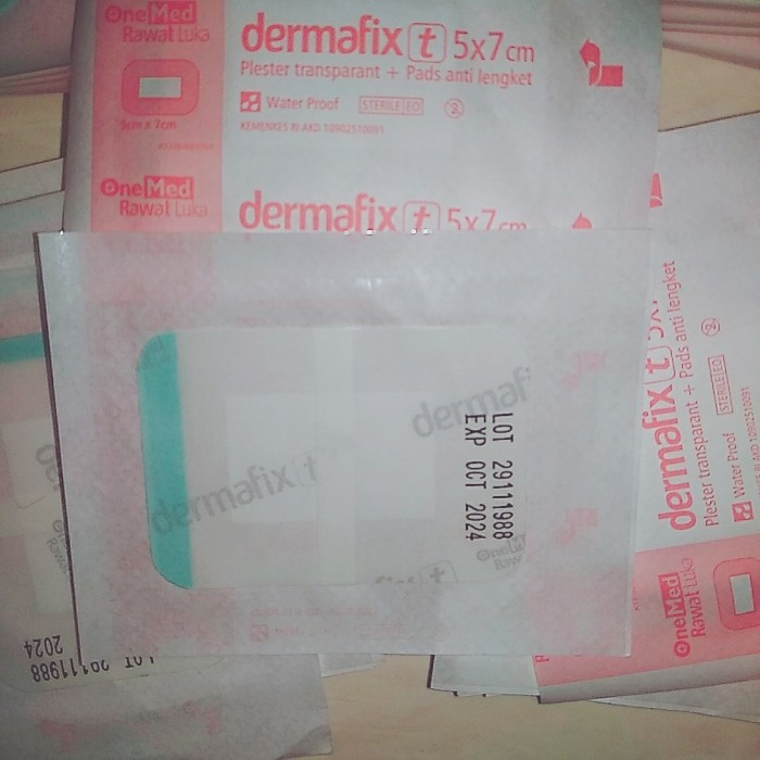 1 lembar - Dermafix 5x7 cm Plester transparan