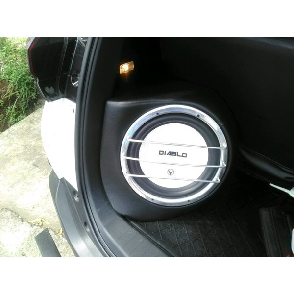 Terbaru           Box Sudut Subwoofer New Terios Rush 12inch 2018-2019