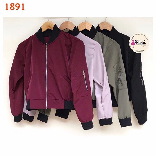 Jaket bomber cewek / bomber wanita murah / jaket cewek polos / bomber pullandbear bomber korea /1891