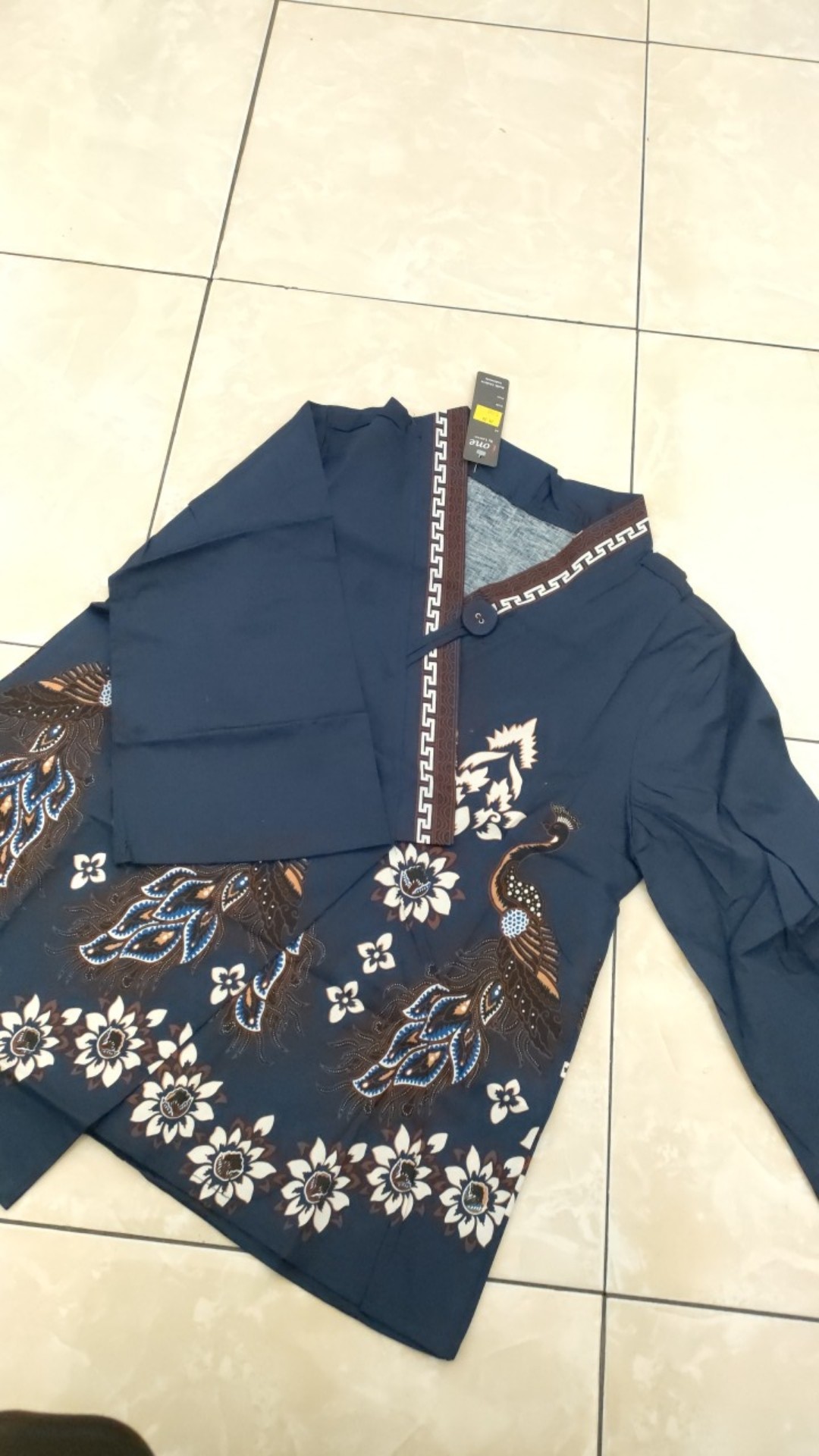 Maja - Long Kyoto Top  / Atasan Batik Wanita Lengan Panjang