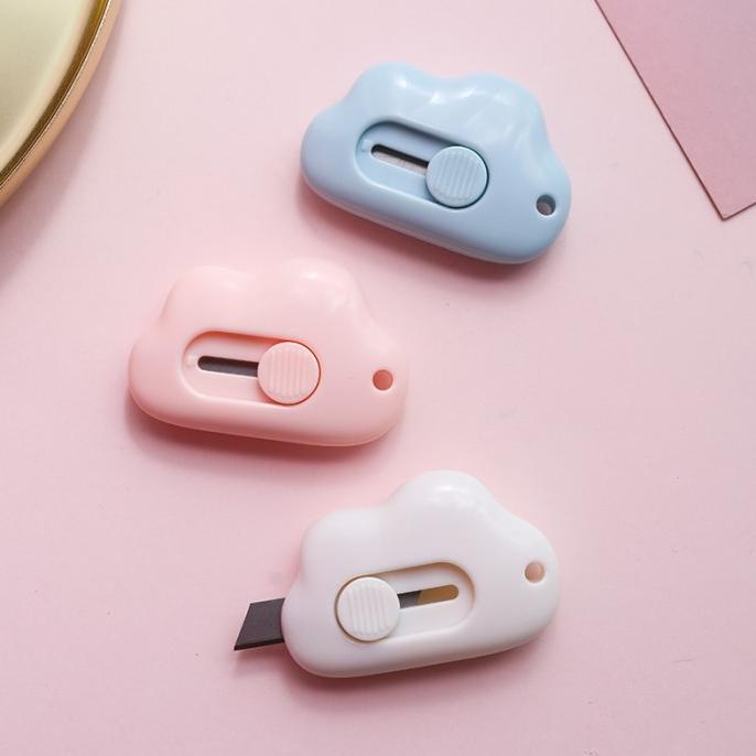 

MINI CUTTER PORTABLE PASTEL COLOR / PISAU PEMOTONG KERTAS MINI - BLUE