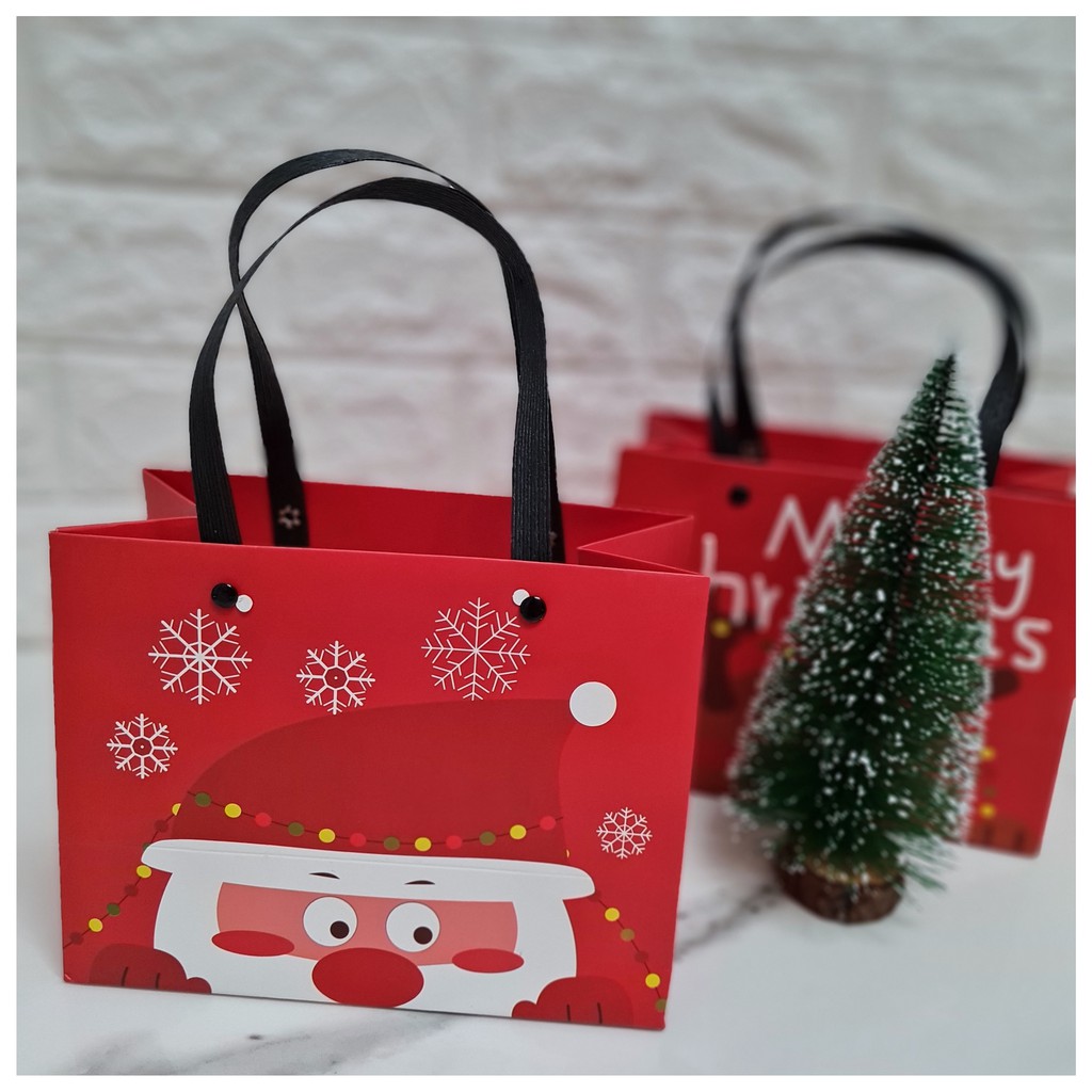 

Kantong paper bag tebal motif terbaru, kantong hadiah natal lucu