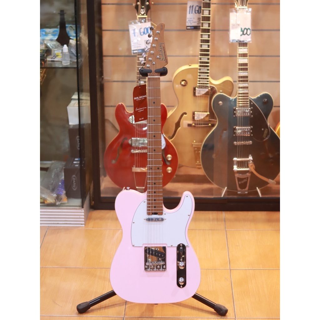 Soloking T1B Vintage II Telecaster - Shell Pink Roasted Maple