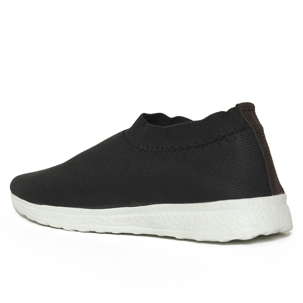Sneakers Casual Pria / Sneaker Pria / Sepatu Import Lyon in Black