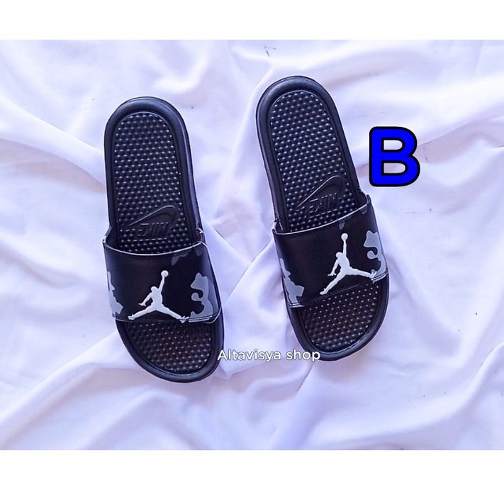 Sandal Slop Nike Benassi - Air jordan-2