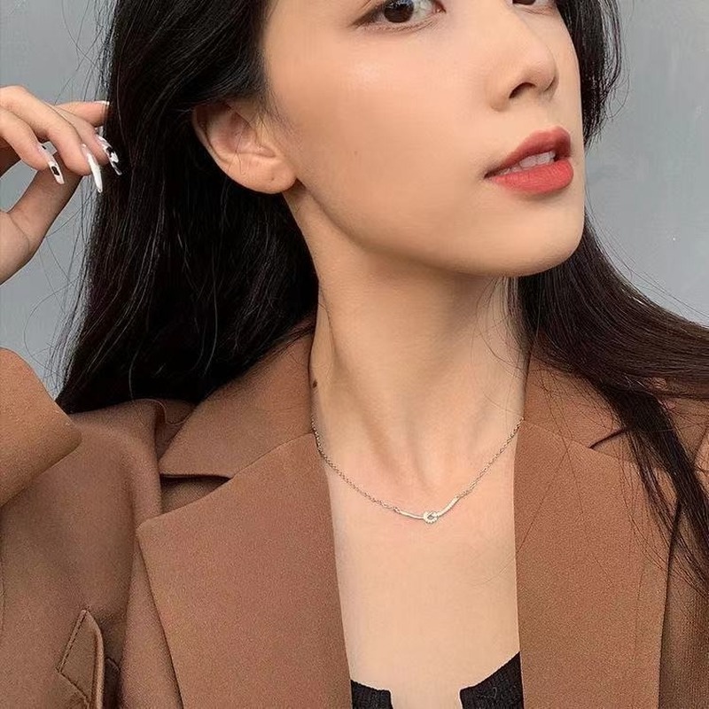 Papaozhu Korea s925 Perak Berkilau Zirkon Simpul Smile Liontin Kalung Untuk Wanita Perempuan Elegan Bersinar Smiley Kalung Perhiasan Aksesoris