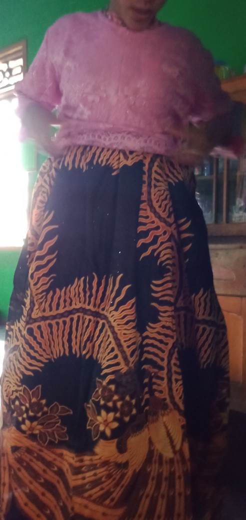 Maura Couple - Sania Ruffle Batik Couple Ori Ndoro Jowi Dnt Garansi Termurah Shopee - Kebaya  Bs059