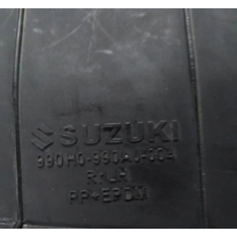 MUDGUAR/KARPET LUMPUR SUZUKI APV