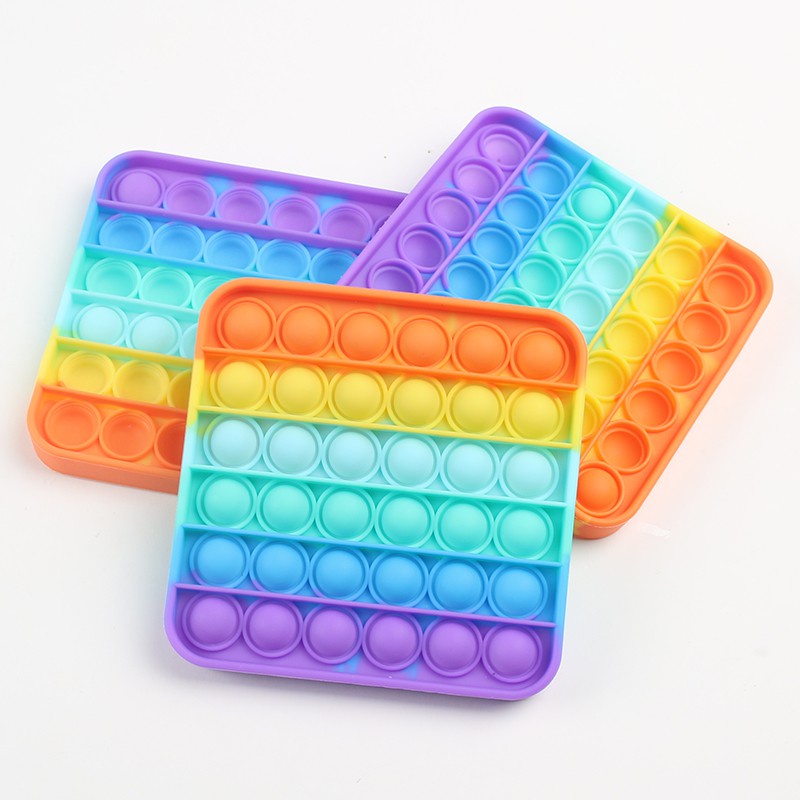 Mainan Anak Trend Pop It Kotak Pelangi Rainbow / Mainan Pop It Kotak Pelangi Rainbow / Mainan Anak P