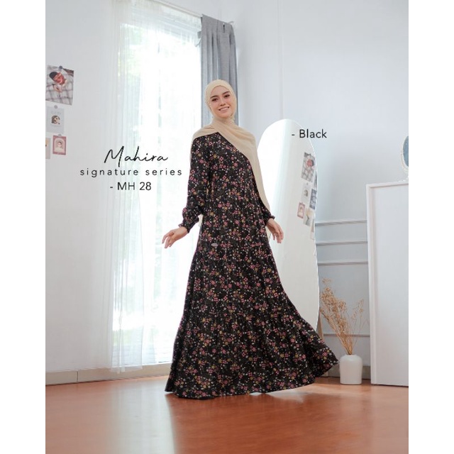 Mahira Signature Shofwah Dress Only