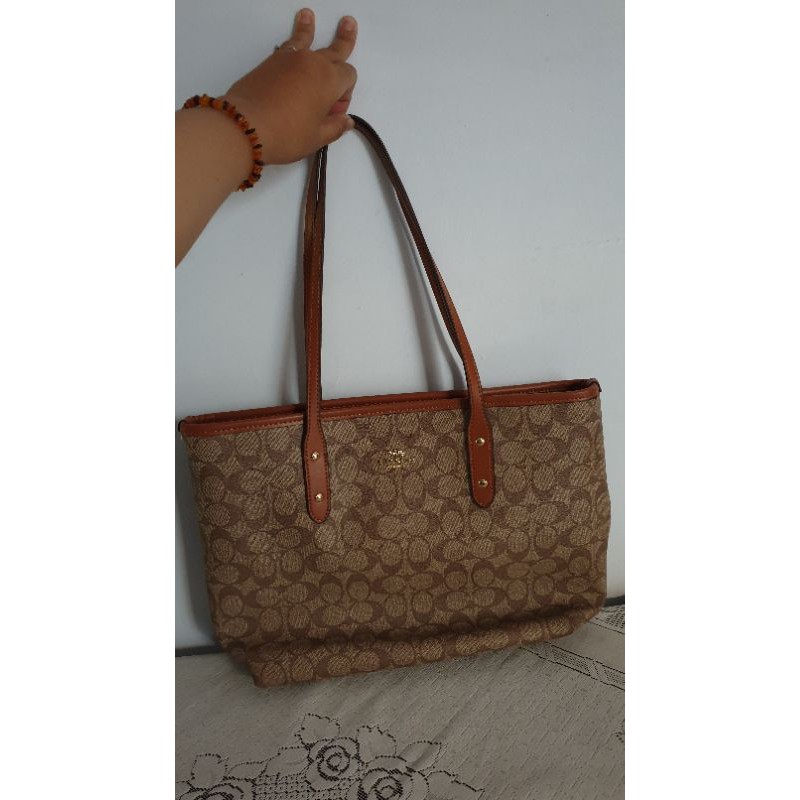 COACH TOTE BAG (PRELOVED)