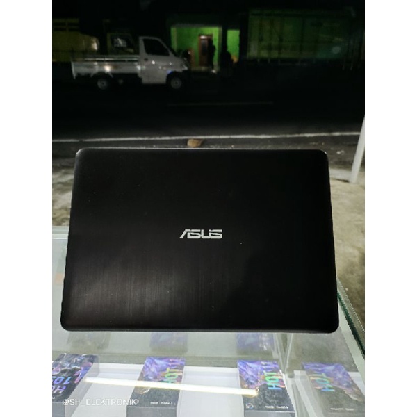 Asus X441B