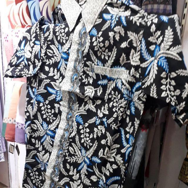 Kemeja Batik Pria Pendek Blarak Biru