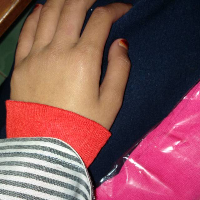 Manset tangan pendek