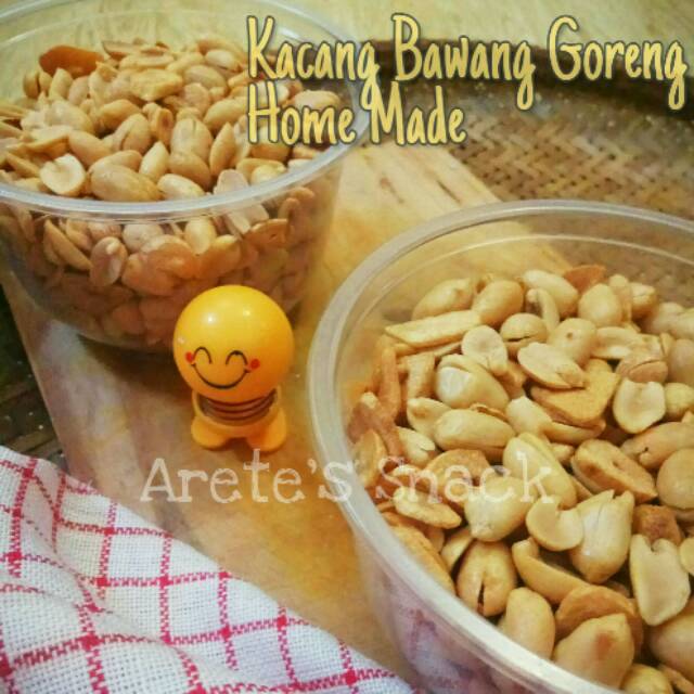 

KACANG BAWANG GORENG RENYAH CEMILAN KACANG GURIH HOME MADE