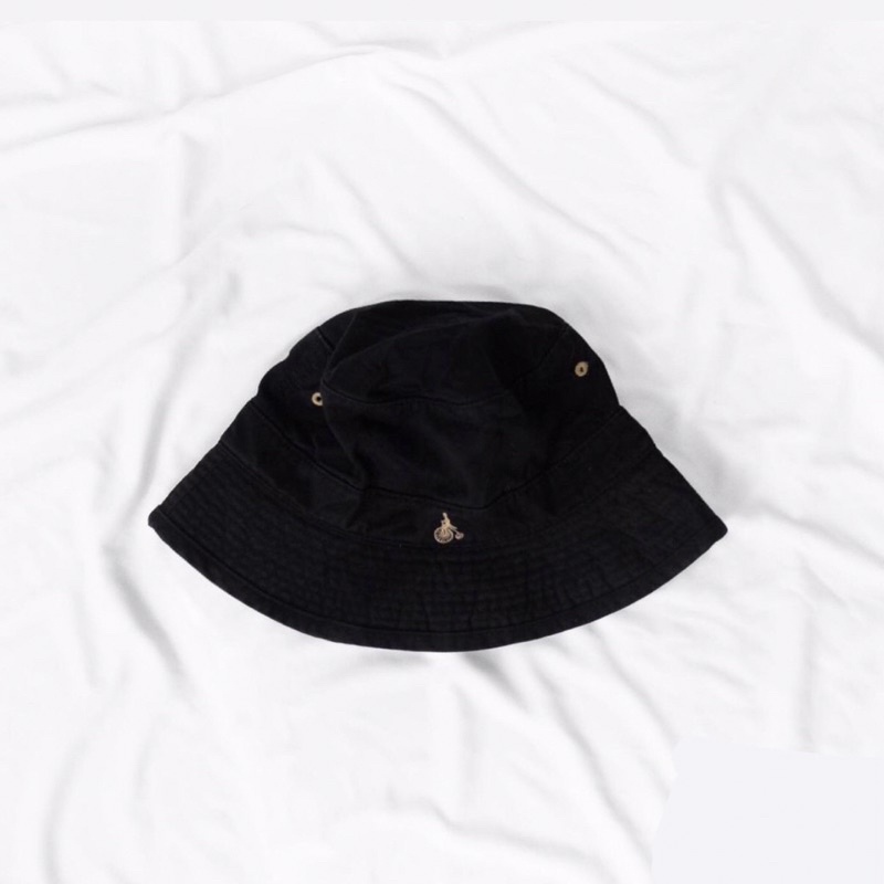 Black Bean Pole Bucket Hat