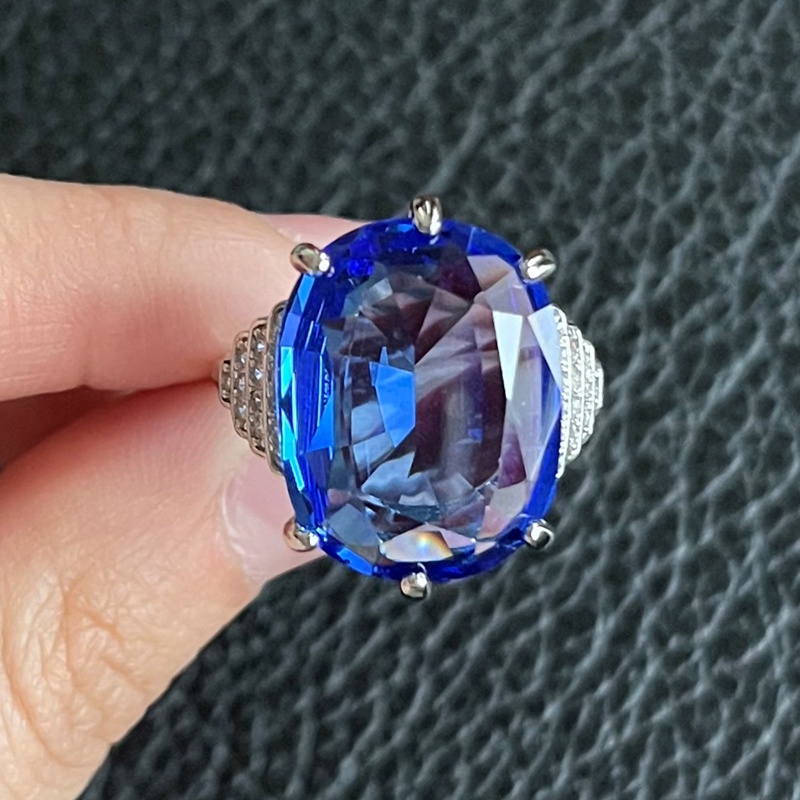 Cincin Wanita Bentuk Oval Hias Cubic Zirconia Biru Gaya Vintage Retro Untuk Pesta Ulang Tahun