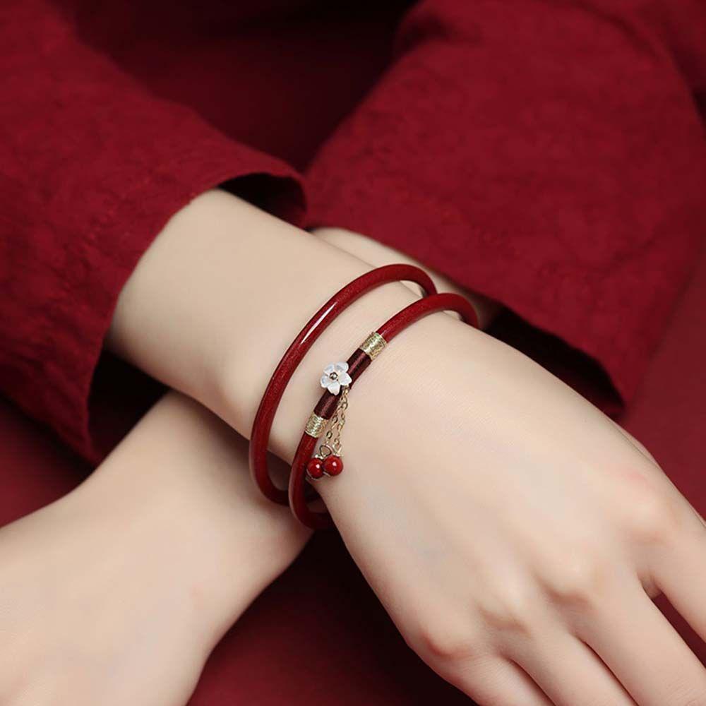 Augustina Vermilion Gelang Merah Trendi Pesona Bunga Gaya Nasional Hadiah Tahun Natal Perhiasan Pernikahan Hadiah Teman Wanita Bangles