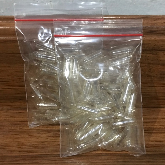 Vegetable Capsule in plastic clip