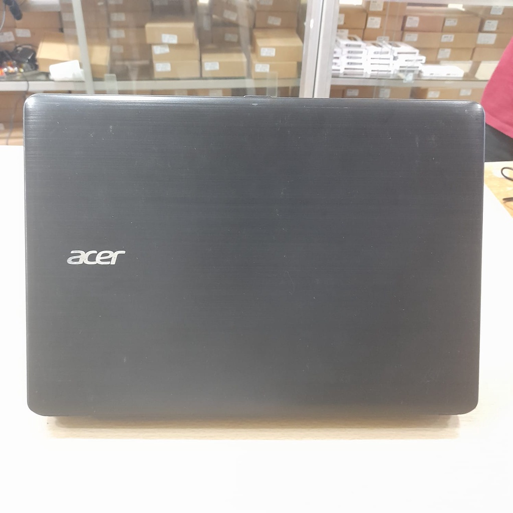 LAPTOP LEPTOP SECOND BEKAS ACER ONE 14 INTEL CELERON HDD 500GB